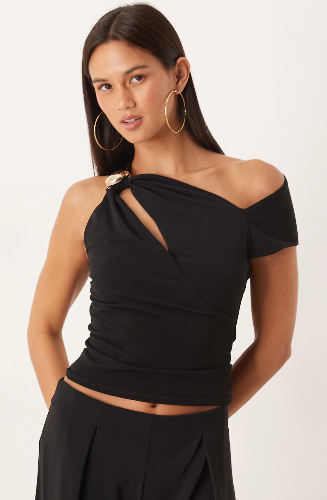 Velora One-Shoulder Top